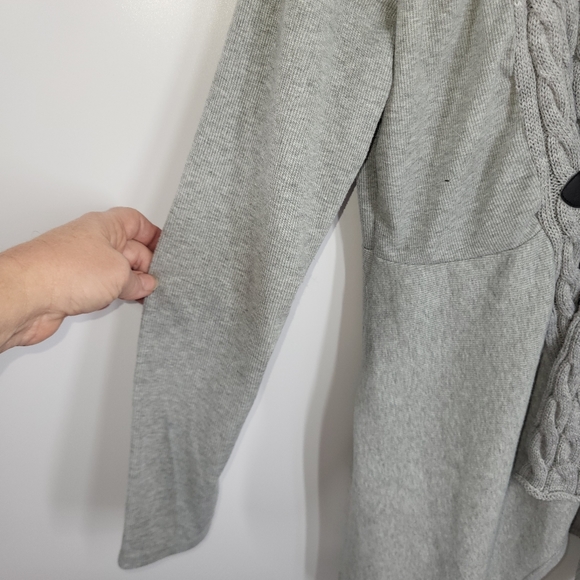 Grey Cable Knit Buckle Front Sweater - Picture 3 of 8